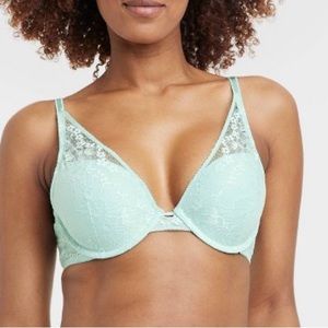 Auden lace plunge push up bra in white 38DDD / 38F